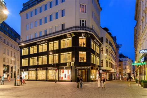 prada wien tuchlauben|tuchlauben.